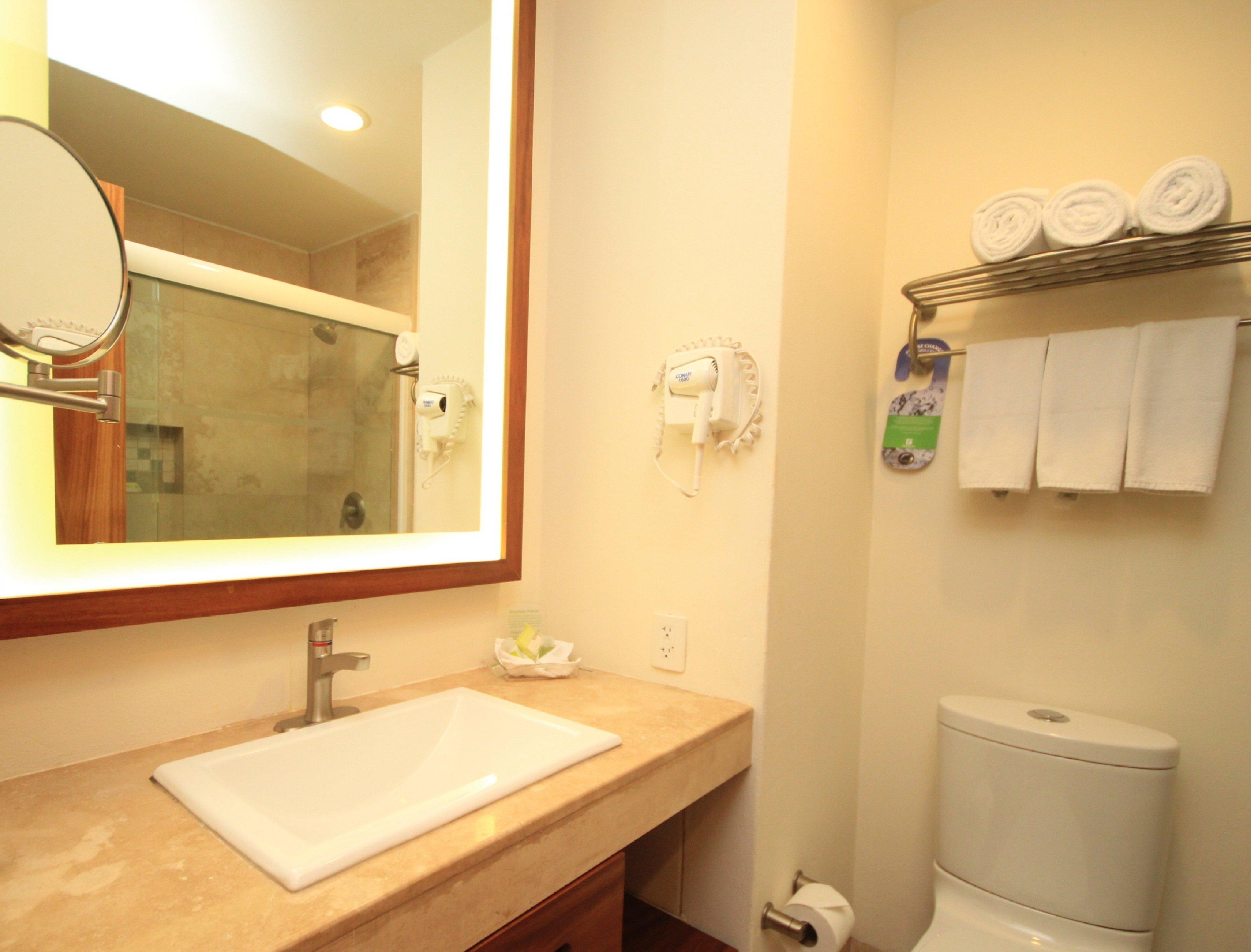 Holiday Inn Huatulco By Ihg Santa Cruz Huatulco Exterior photo