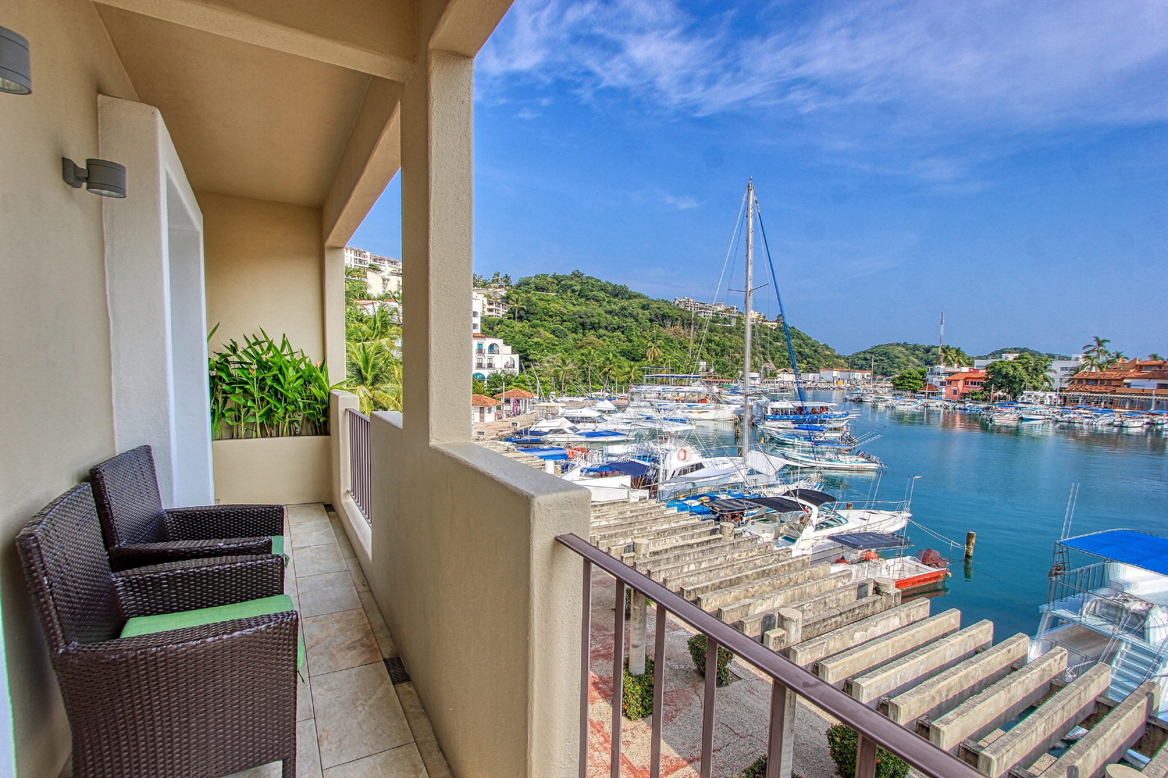 Holiday Inn Huatulco By Ihg Santa Cruz Huatulco Exterior photo