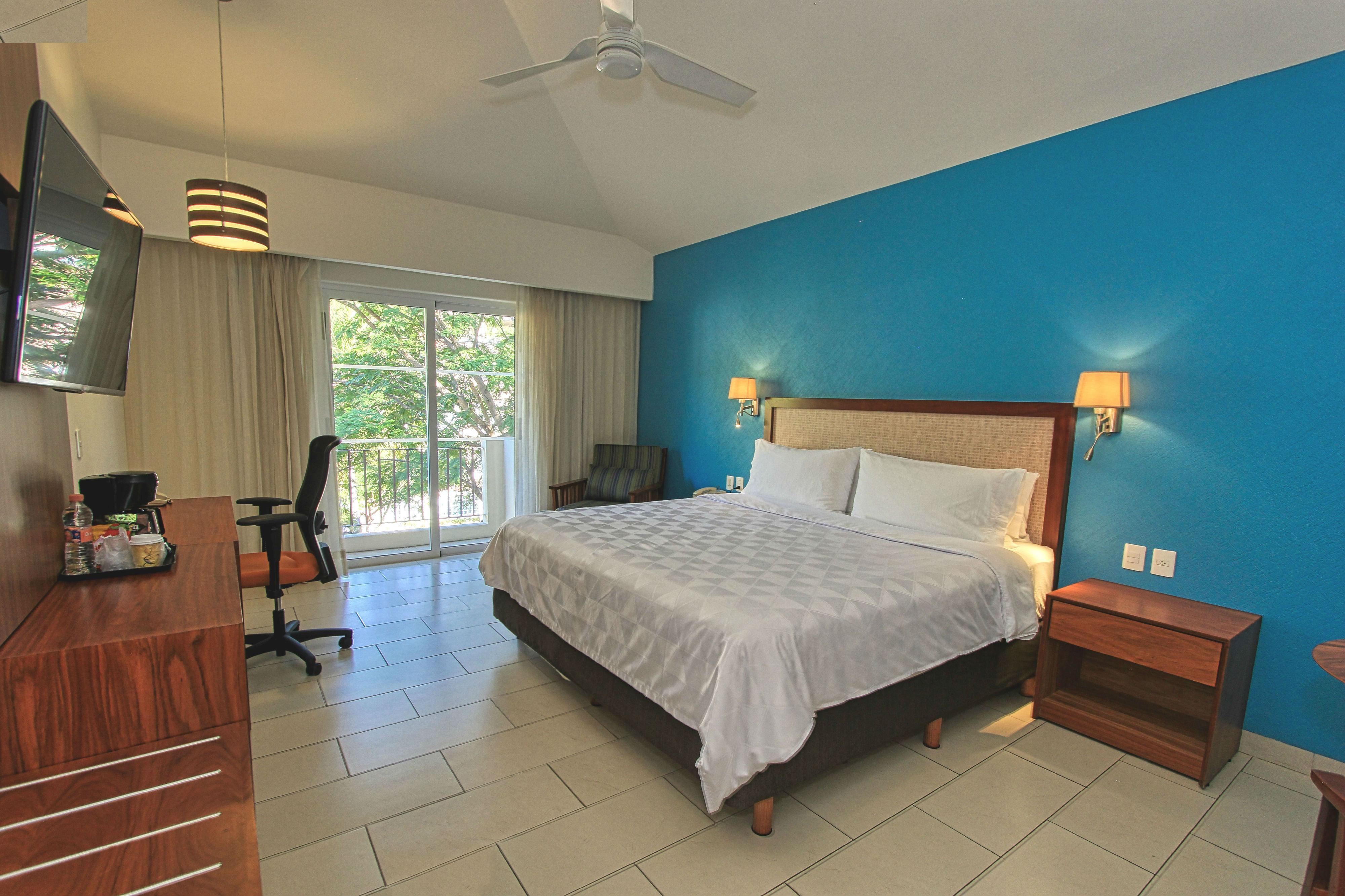 Holiday Inn Huatulco By Ihg Santa Cruz Huatulco Exterior photo