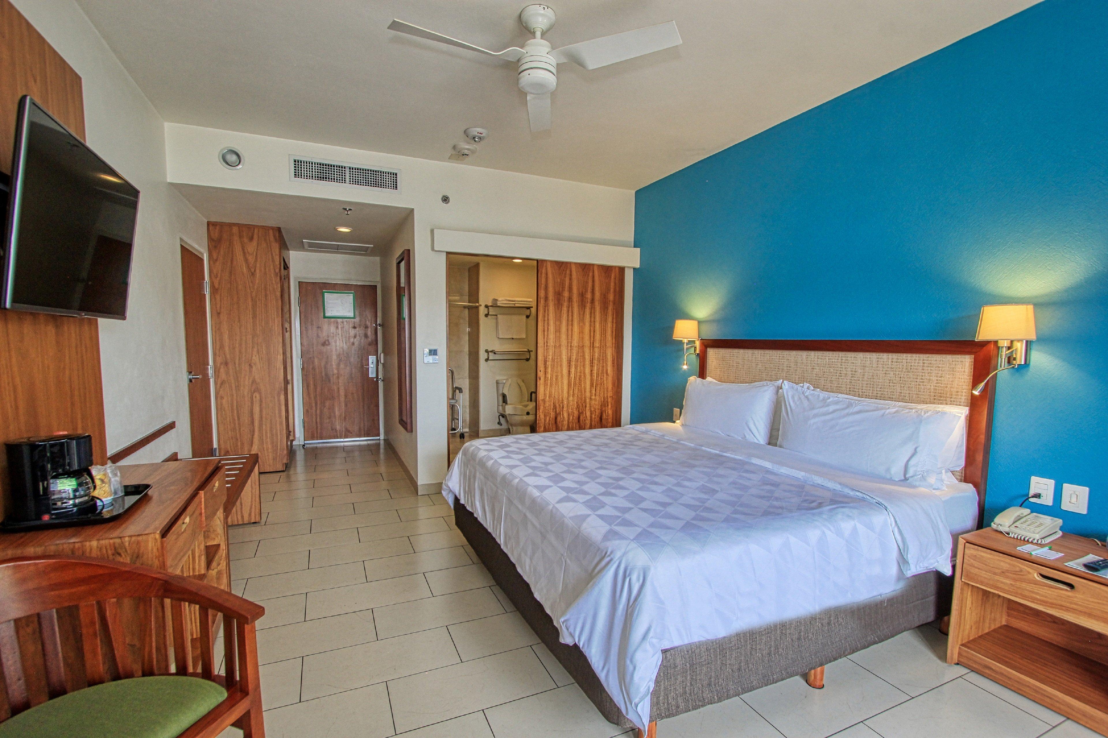 Holiday Inn Huatulco By Ihg Santa Cruz Huatulco Exterior photo