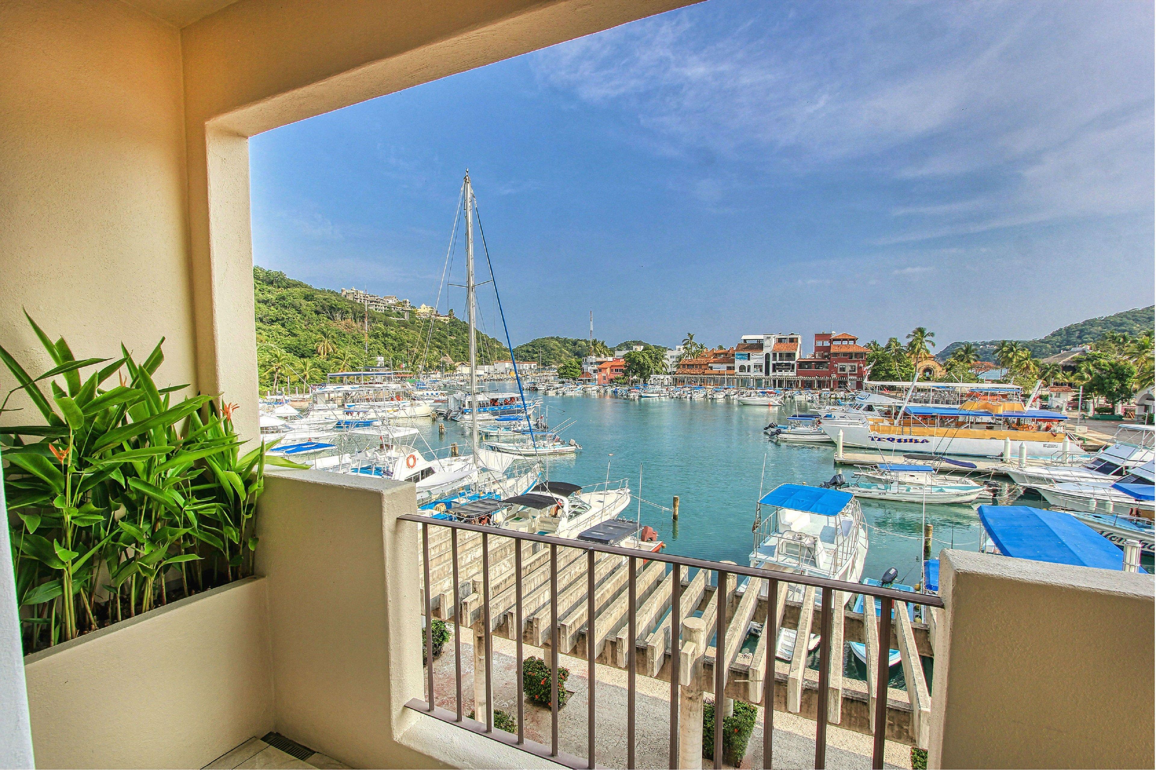 Holiday Inn Huatulco By Ihg Santa Cruz Huatulco Exterior photo